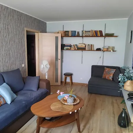 Cosy 10 Min From Center Апартаменты